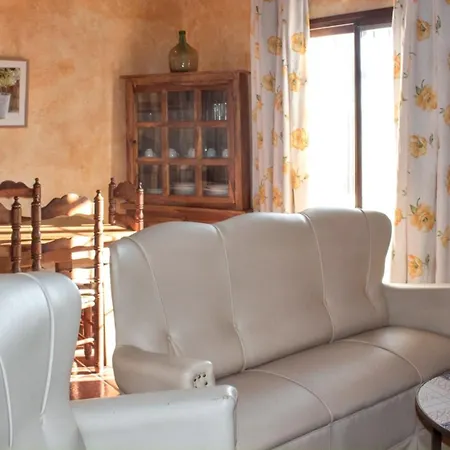 Charming House In Estepa With Mountain View * Lora de Estepa